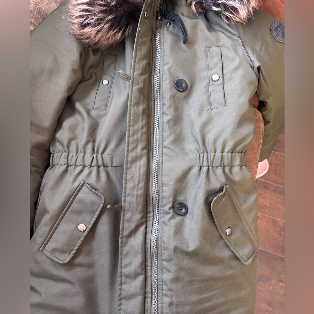 Point Zero fur coat - Picture 3 of 8